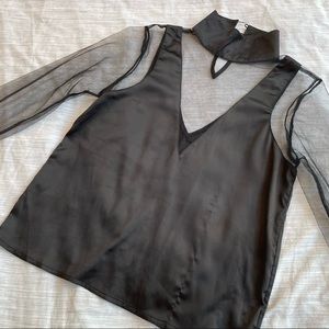 LF black long sleeve top